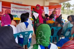 1_Ulfat-Ara-Khanam-Humanitarian-Program-Manager-conducting-session-on-importance-of-MHM-with-adolescent-beneficaries